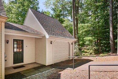 51 Morgan Cir, Amherst, MA 01002 - photo 6