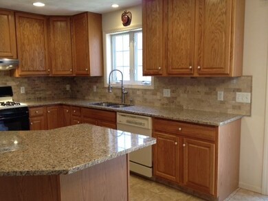 30 Evergreen Ct, Wakefield, RI 02879 - photo 5