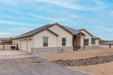 2062 W Moon Dust Trail, Queen Creek, AZ 85144 - photo 6