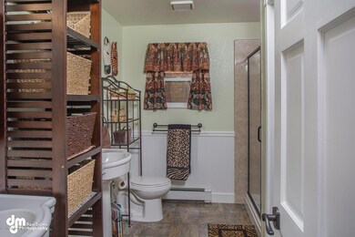 8531 Rebel Ridge Drive-large-004-Bathroo