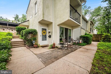 239 E Chelsea Cir unit 239, Newtown Square, PA 19073 - photo 2