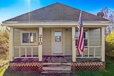 210 3rd Ave N, Stanford, MT 59479 - photo 2