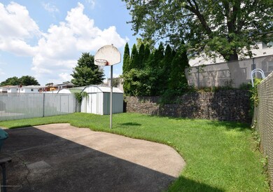 (4) Back Yard