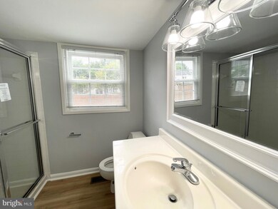 13127 Mercury Ln, Fairfax, VA 22033 - photo 6
