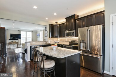 1824 Honeysuckle Ct, Downingtown, PA 19335 - photo 4