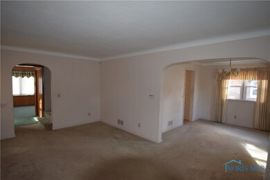 3859 Wallwerth Dr, Toledo, OH 43612 - photo 7