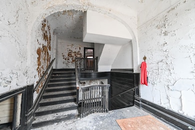 261 Chandler St, Detroit, MI 48202 - photo 7