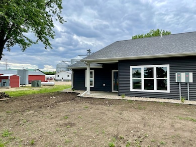 952 1st Ave W unit 2, Edgerton, MN 56128 - photo 5