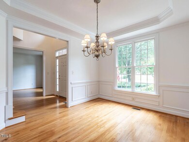 007-1280x960-dining-room