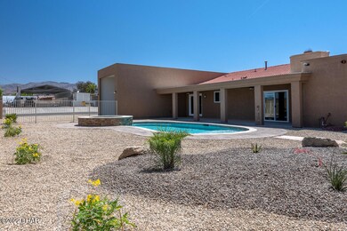 SWIFT-3051JamaicaBlvdS-45