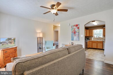 725 Christiansen Dr, Strasburg, VA 22657 - photo 7