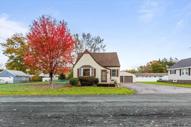 4 Muriel Ave, Rensselaer, NY 12144 - photo 2