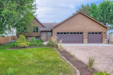 8210 208th St W, Lakeville, MN 55044 - photo 2