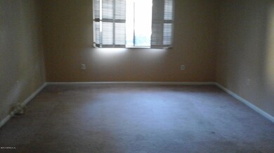 701 Oaks Manor Ct, Jacksonville, FL 32211 - photo 5