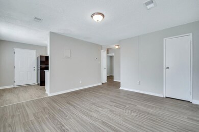 1910 Able St, Charleston, SC 29407 - photo 5