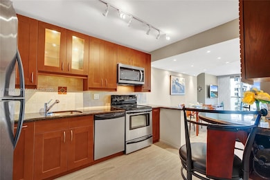 Quadomain South unit 1204, Hollywood, FL 33019 - photo 7