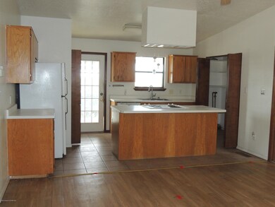 5601 Plaza Dr, Farmington, NM 87402 - photo 5