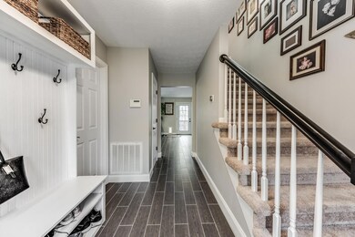 Foyer w/ Wall Tree