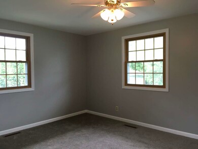 133 Mora Rd, Carpentersville, IL 60110 - photo 6