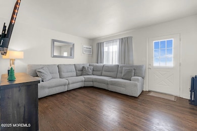 135 High St, Piscataway, NJ 08854 - photo 2