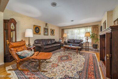 215 Westbrook Dr, Toms River, NJ 08757 - photo 3