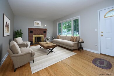 18 Greenleaf Dr, Delmar, NY 12054 - photo 3