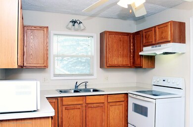 kitchen (1)
