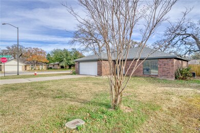 1308 Hardwood Ln, College Station, TX 77840 - photo 3