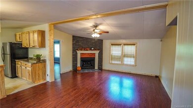Large Family Room with Plenty of space to Dine and Gather