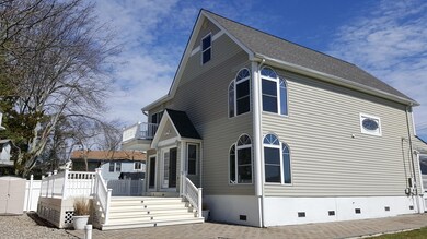 8 Cedar Tree Ln, Toms River, NJ 08753 - photo 2