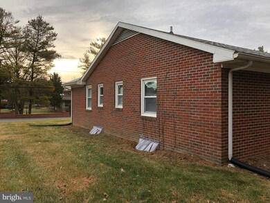 13606 Paradise Church Rd, Hagerstown, MD 21742 - photo 5