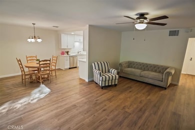 19380 Anzel Cir, Newhall, CA 91321 - photo 6