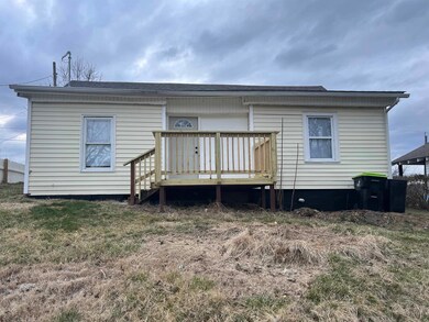 511 Maple St, Pulaski, VA 24301 - photo 6