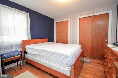 2729 Fairview St, Bethlehem, PA 18020 - photo 4