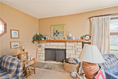 19816 Marilla St, Chatsworth, CA 91311 - photo 3