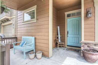 20461 Jacklight Ln, Bend, OR 97702 - photo 2