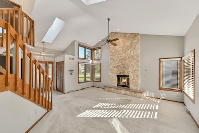 N81W13567 Golfway Dr, Menomonee Falls, WI 53051 - photo 3