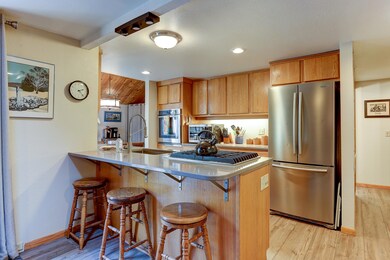 57381 Overlook Road-27