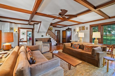 139 Main St, Vineyard Haven, MA 02568 - photo 6