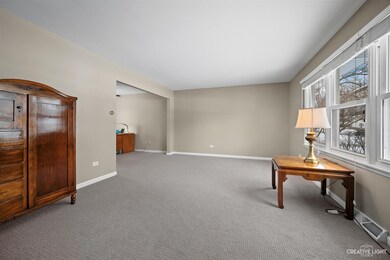 80 Redstart Rd, Naperville, IL 60565 - photo 3