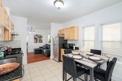 118 Brook Rd unit 2, Quincy, MA 02169 - photo 3