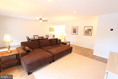 6905 Jones View Dr unit 2, Baltimore, MD 21209 - photo 2