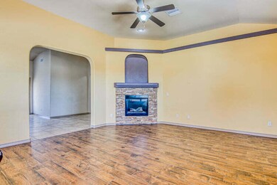 14348 Desert Sunset Dr, Horizon City, TX 79928 - photo 4