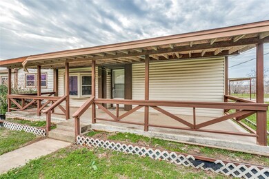 1716 County Road 3519, Paradise, TX 76073 - photo 6