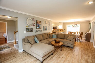 503 Ashley Dr, Pembroke, NH 03275 - photo 5