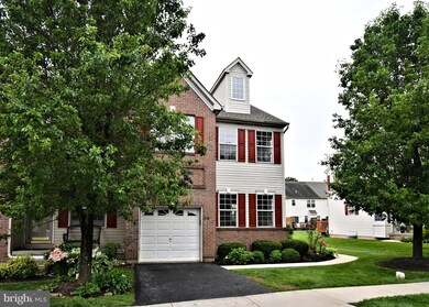 316 Wheatfield Cir, Hatfield, PA 19440 - photo 2