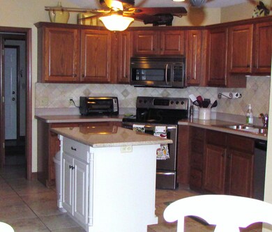 3772 Curve rd 029