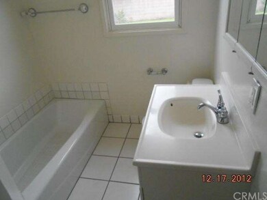 2928 Hardwick St, Lakewood, CA 90712 - photo 2