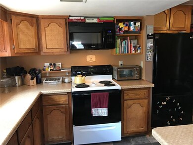 1802 11th St E unit E, Menomonie, WI 54751 - photo 6