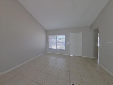 unlisted-address, Tampa, FL 33615 - photo 3